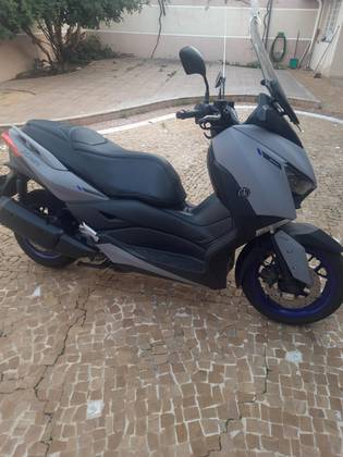 YAMAHA XMAX ABS 